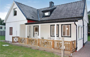 2 Bedroom Stunning Home In Höör in Höör